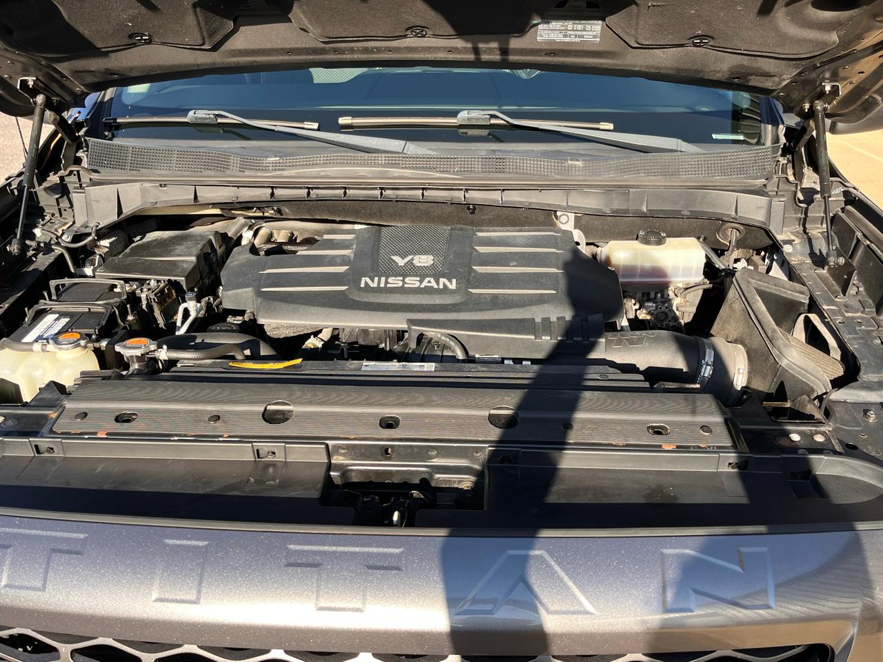 Nissan Titan 4x4 Crew Cab PRO-4X 2017