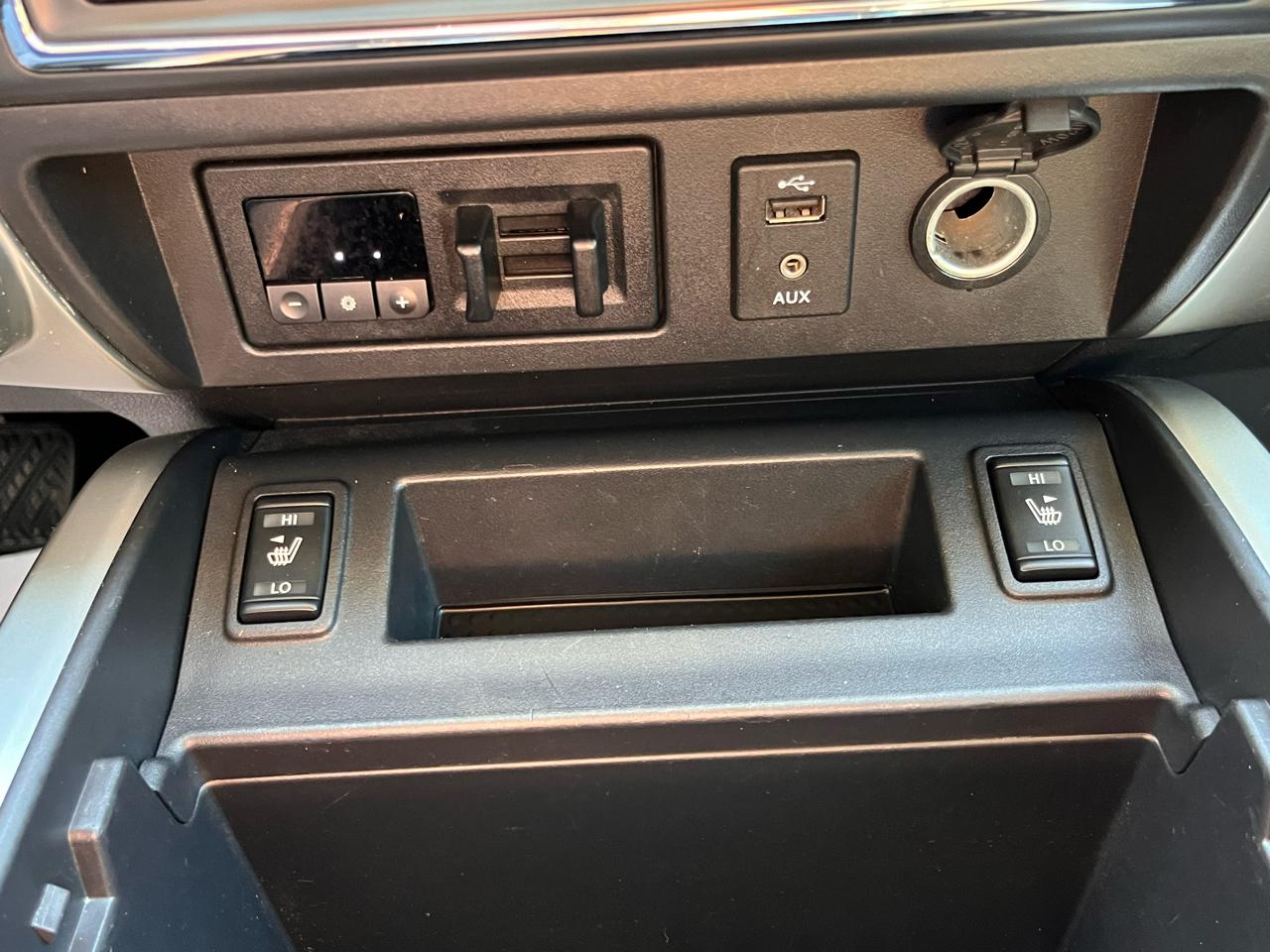 Nissan Titan 4x4 Crew Cab PRO-4X 2017