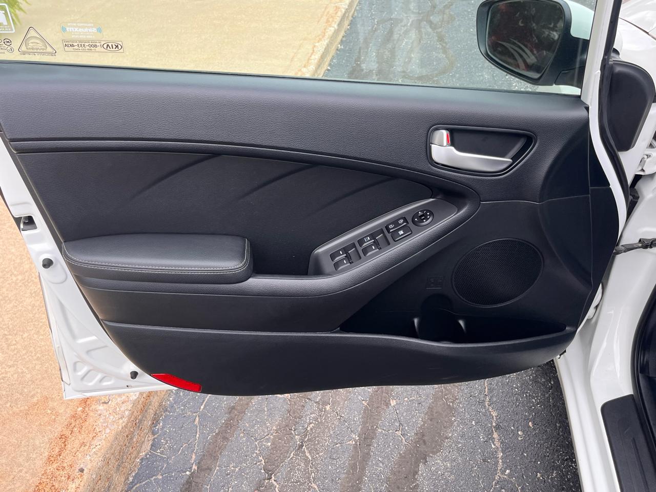 Kia Forte LX Auto 2017