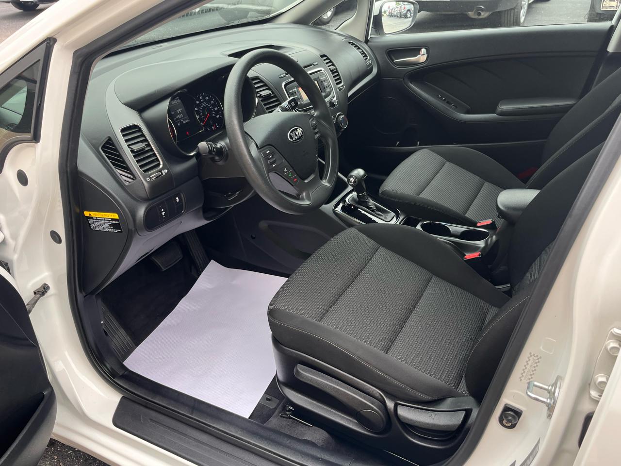 Kia Forte LX Auto 2017