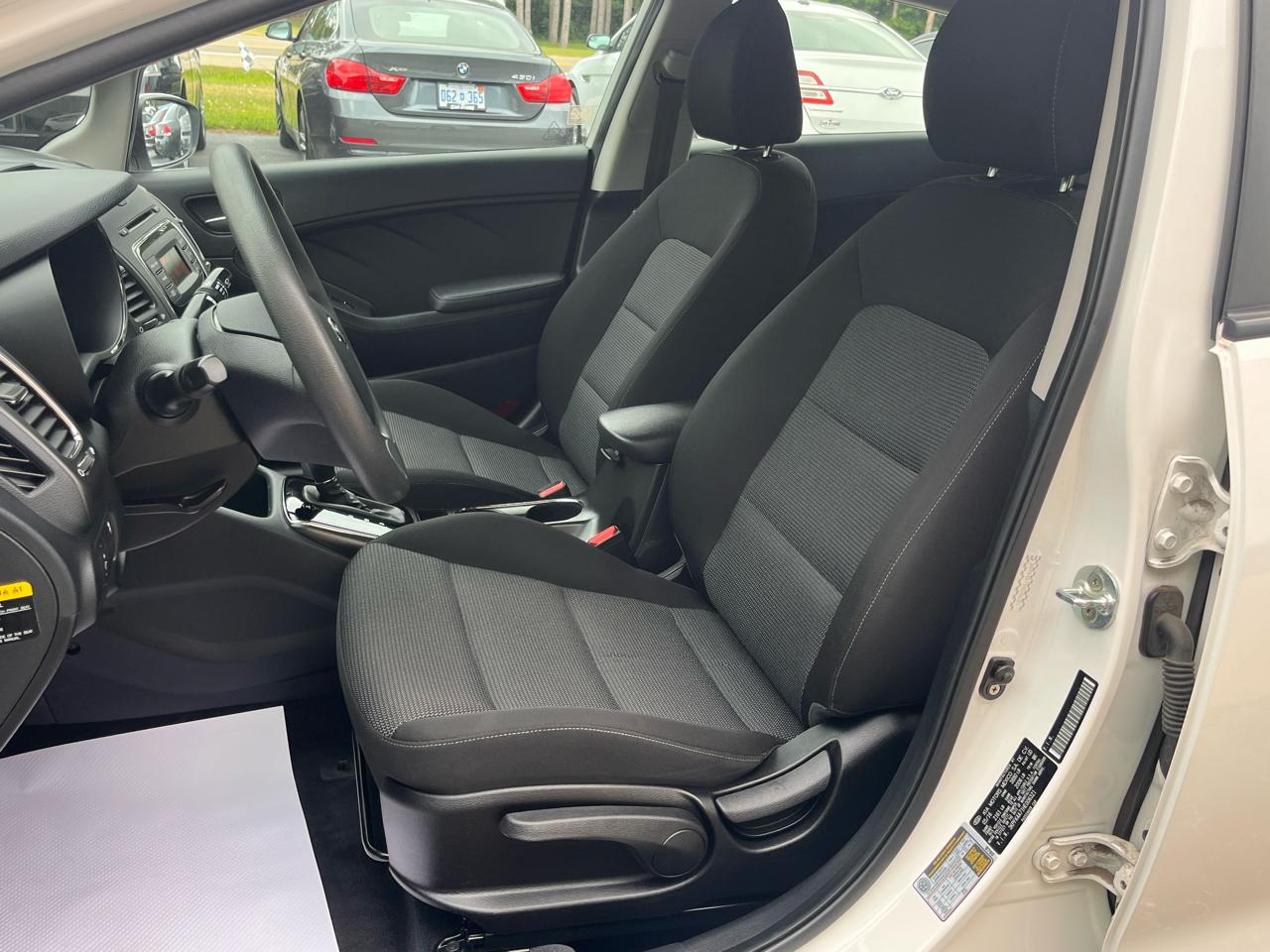 Kia Forte LX Auto 2017