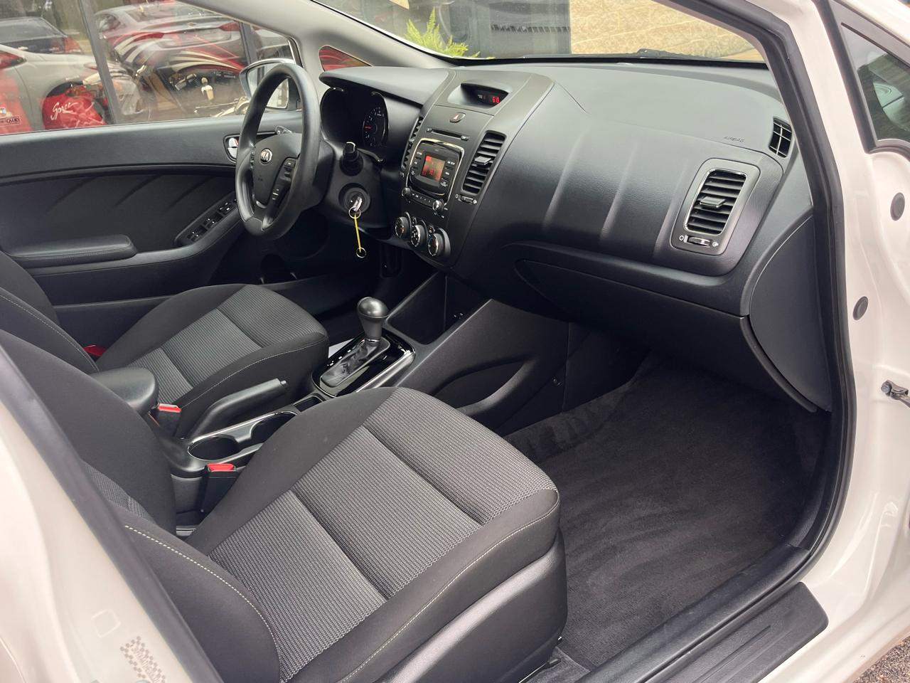 Kia Forte LX Auto 2017