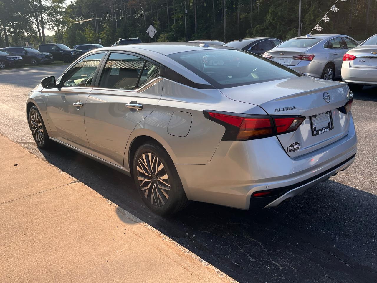 Nissan Altima 2.5 SV Sedan 2023