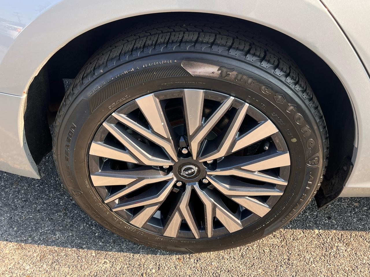 Nissan Altima 2.5 SV Sedan 2023