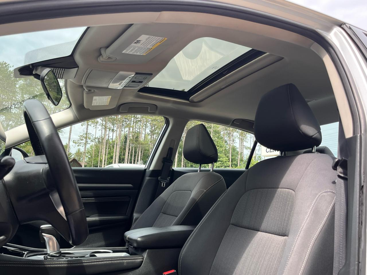 Nissan Altima 2.5 SV Sedan 2023