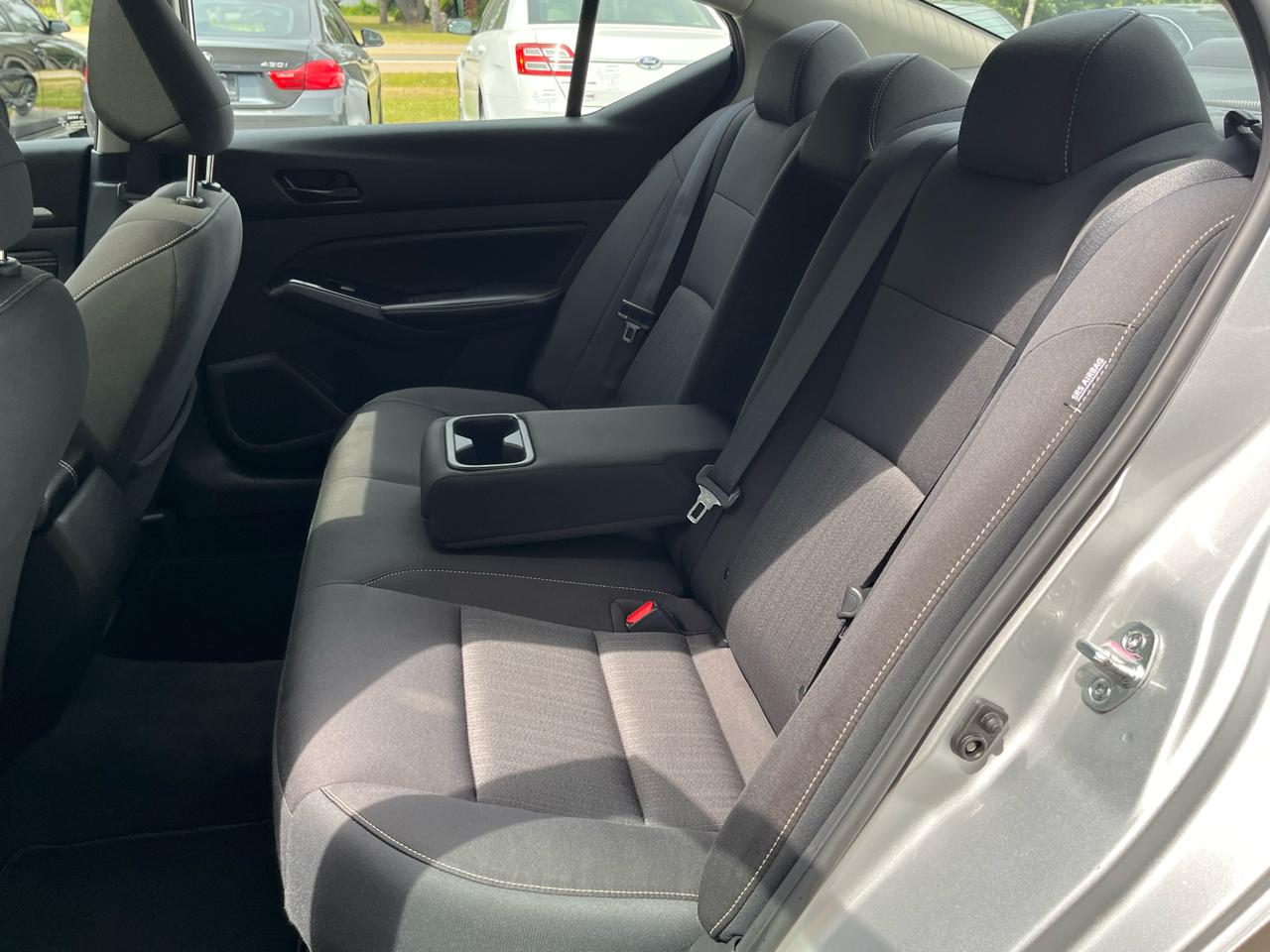 Nissan Altima 2.5 SV Sedan 2023