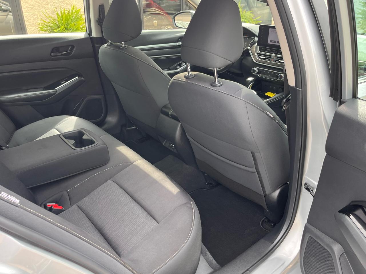 Nissan Altima 2.5 SV Sedan 2023