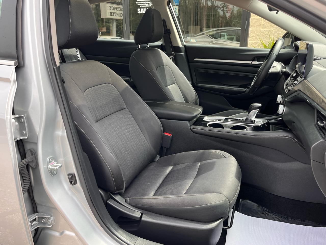 Nissan Altima 2.5 SV Sedan 2023