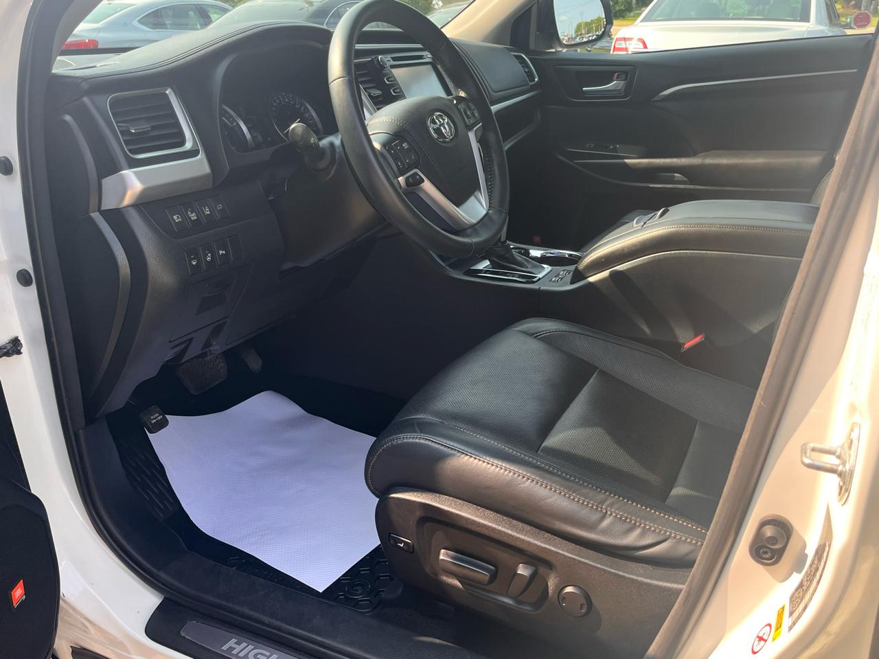Toyota Highlander Hybrid  2016