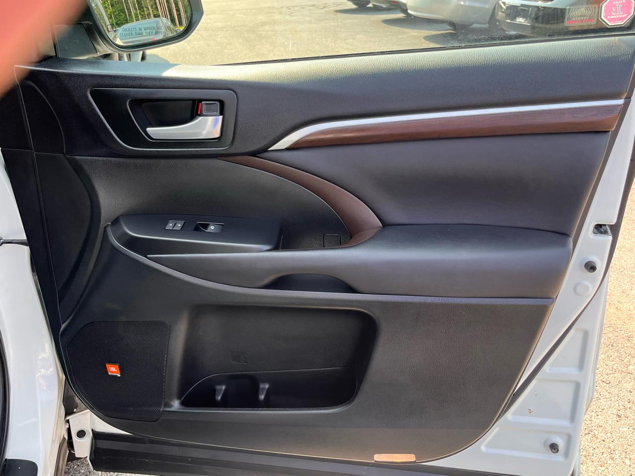 Toyota Highlander Hybrid  2016