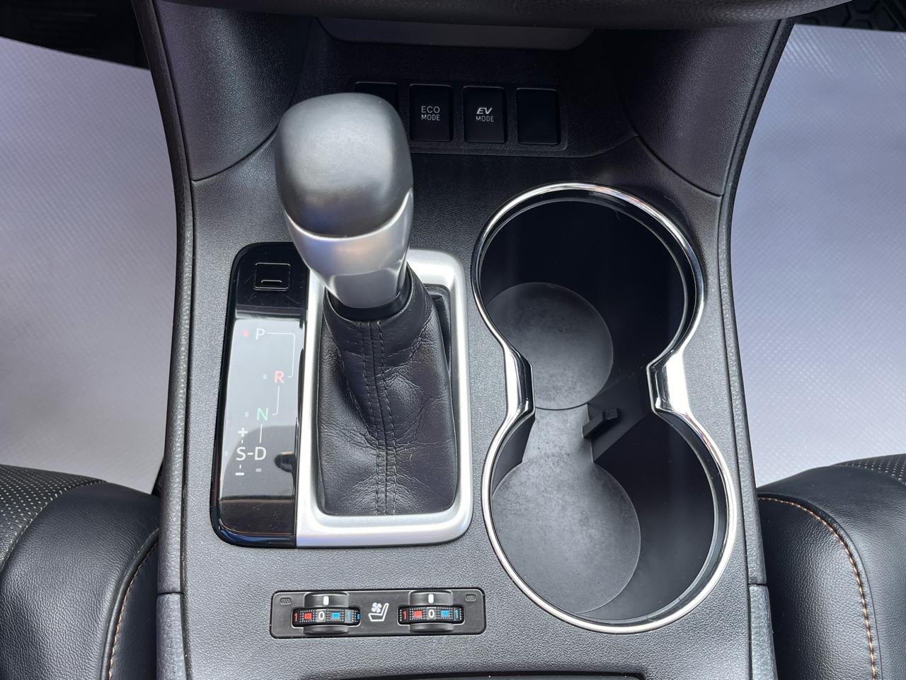 Toyota Highlander Hybrid  2016