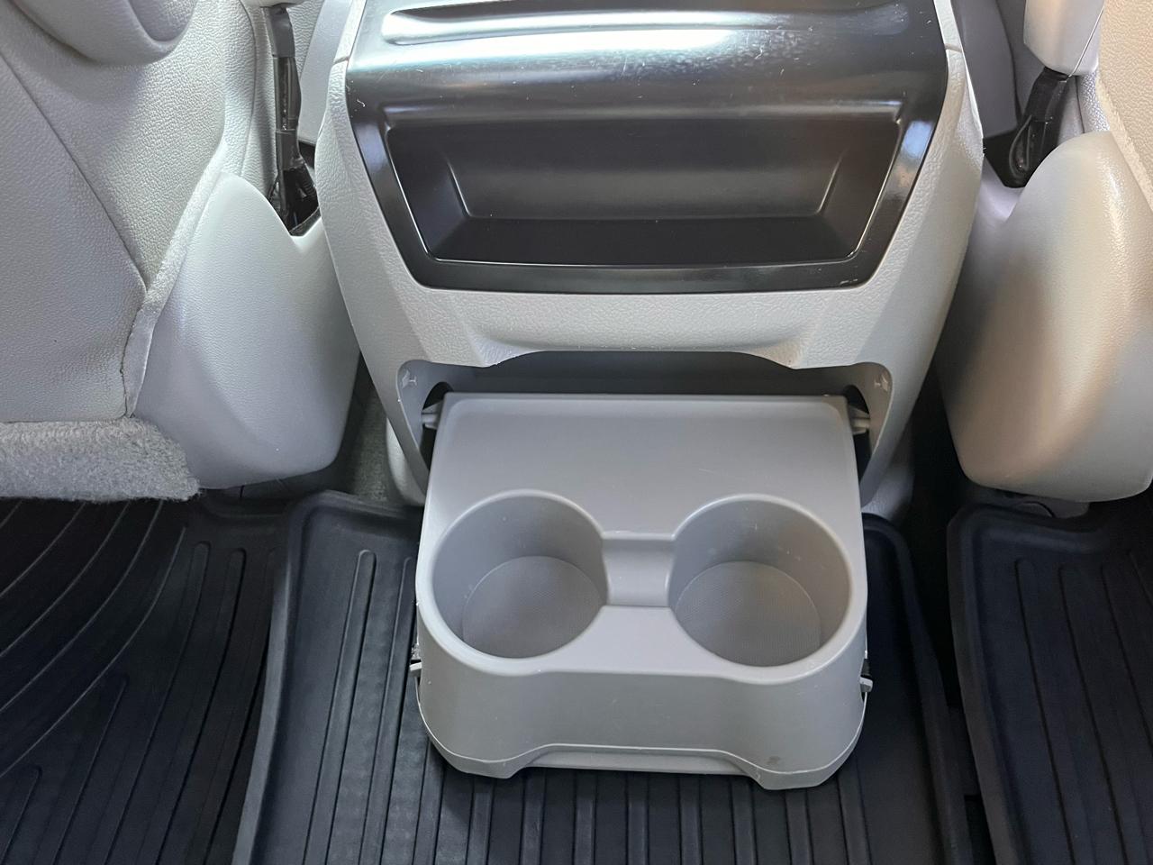 Toyota Sienna XLE Auto Access Seat FWD 7-Passenger (Natl) 2017