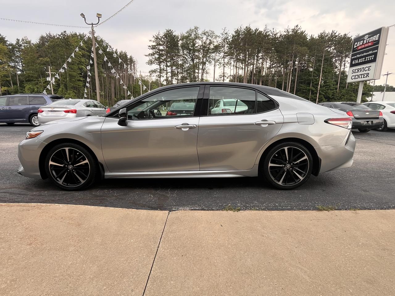 Toyota Camry  2018