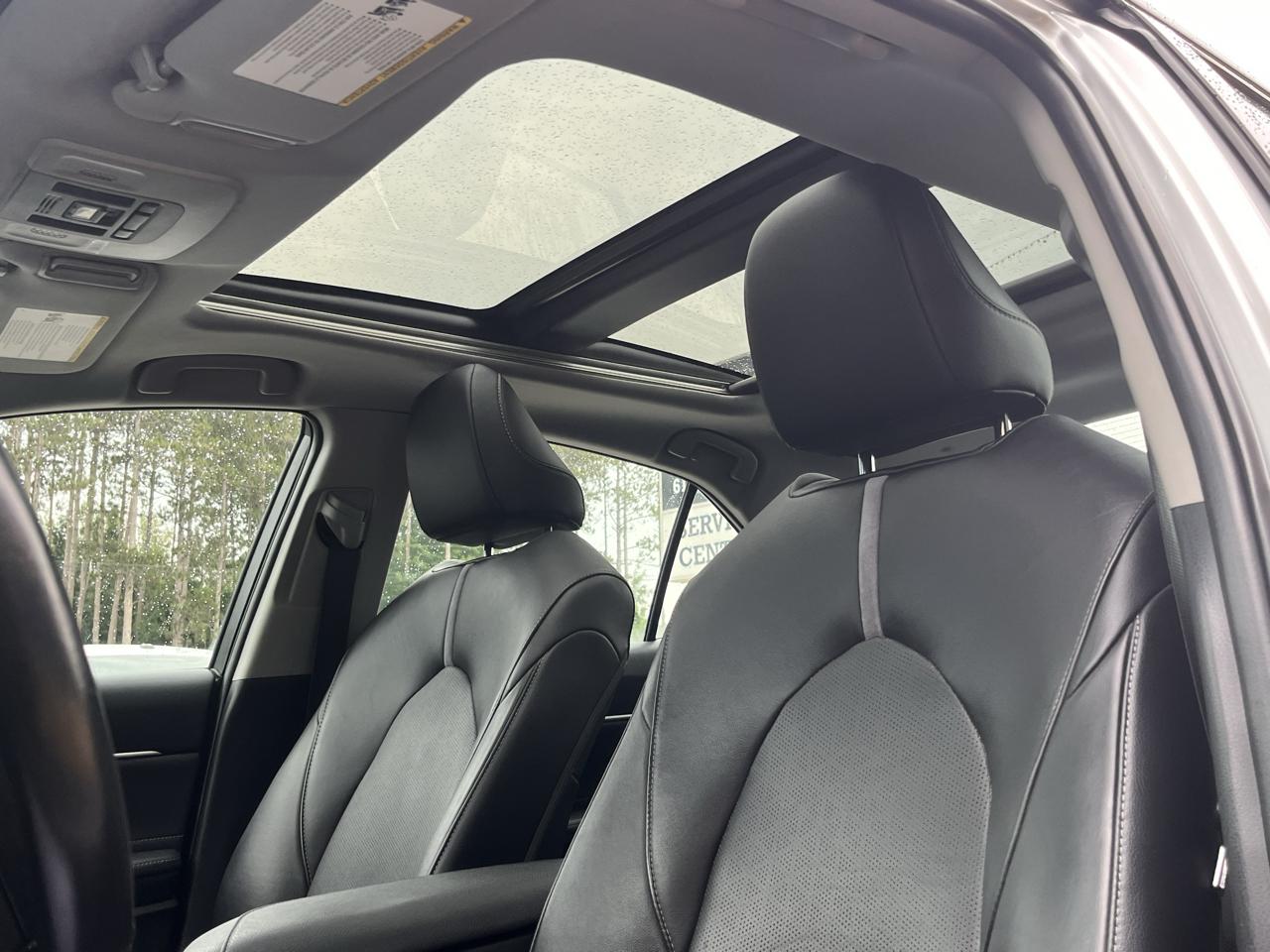 Toyota Camry  2018