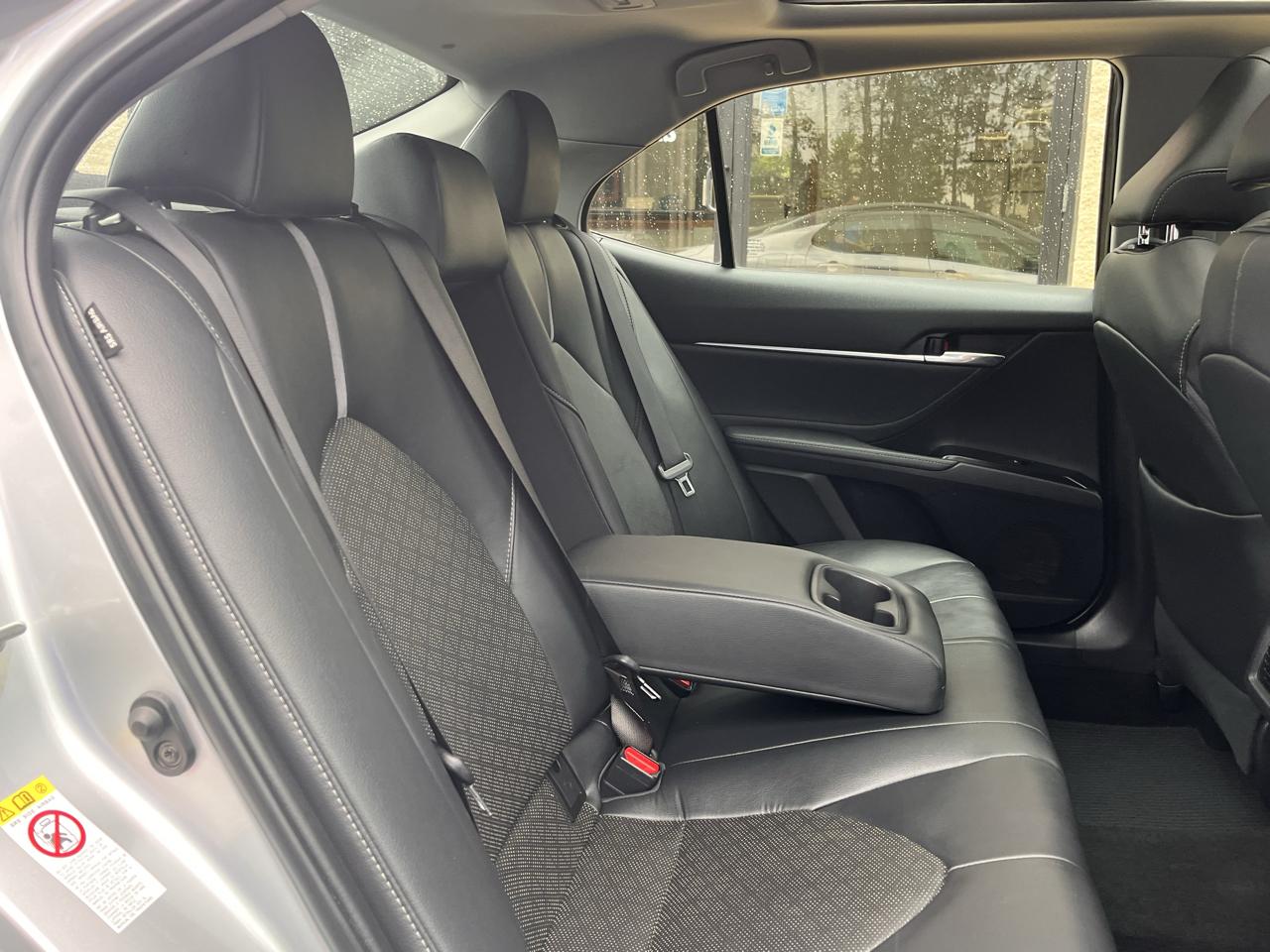 Toyota Camry  2018