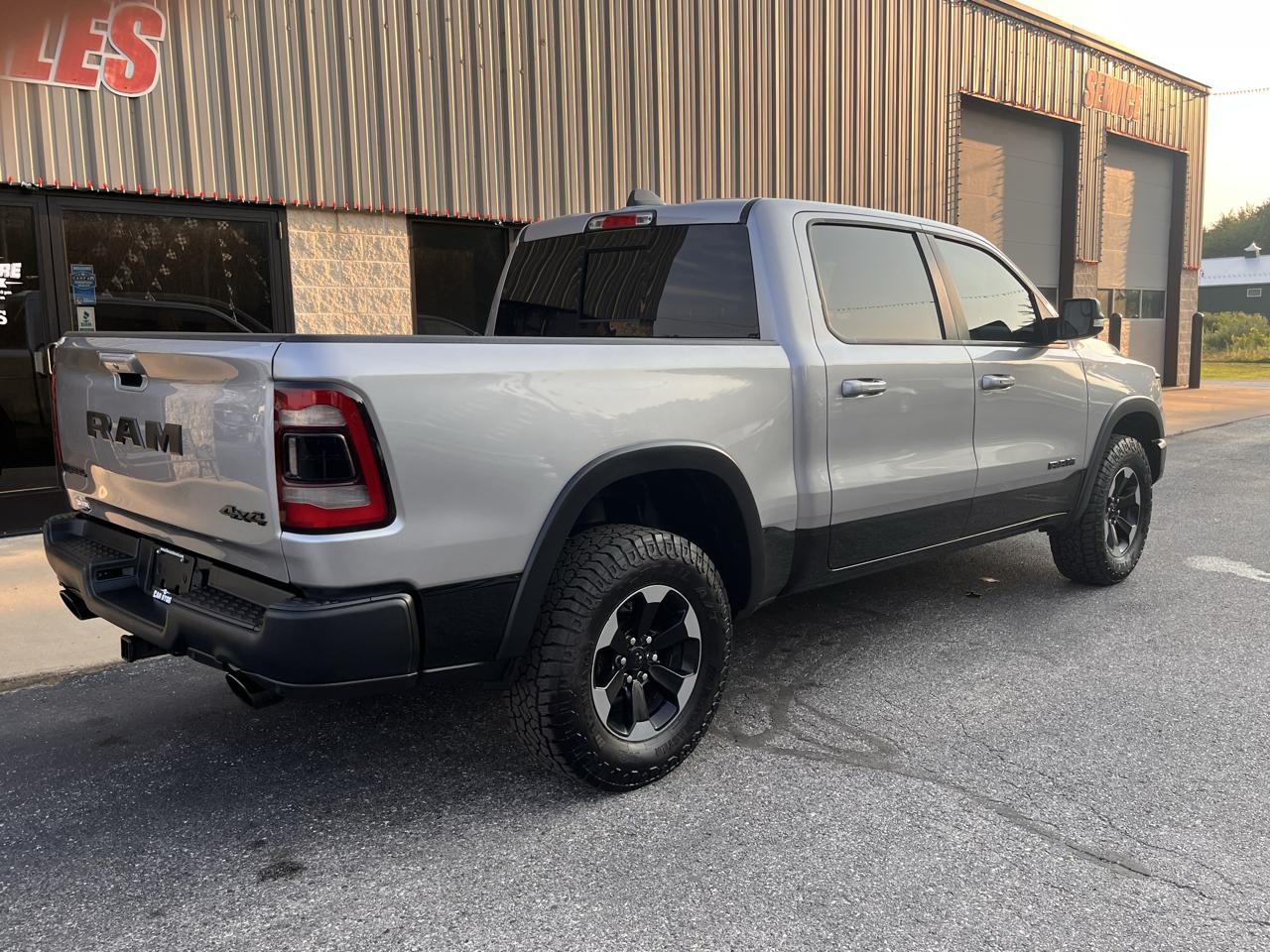 RAM 1500 Rebel 4x4 Crew Cab 5'7" Box 2019