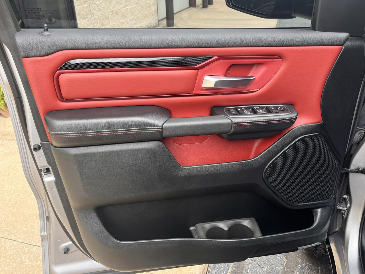 RAM 1500 Rebel 4x4 Crew Cab 5'7" Box 2019
