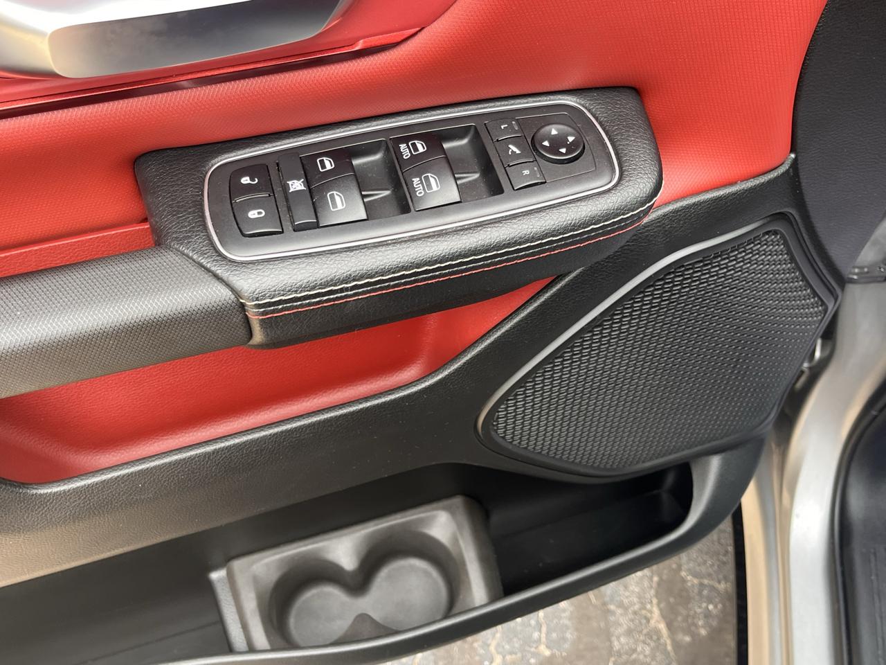 RAM 1500 Rebel 4x4 Crew Cab 5'7" Box 2019