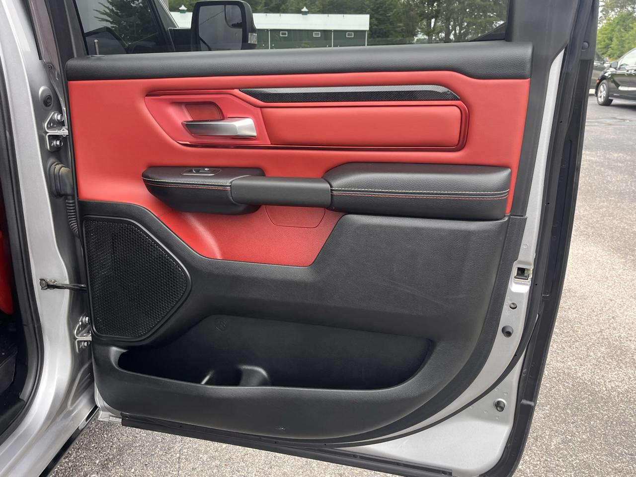 RAM 1500 Rebel 4x4 Crew Cab 5'7" Box 2019