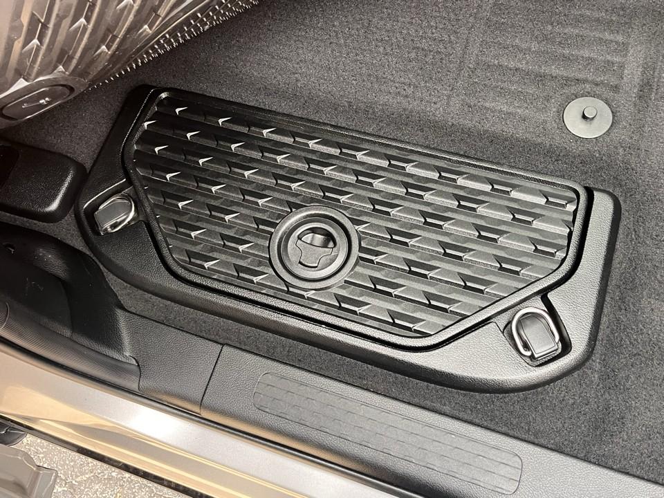 RAM 1500 Rebel 4x4 Crew Cab 5'7" Box 2019