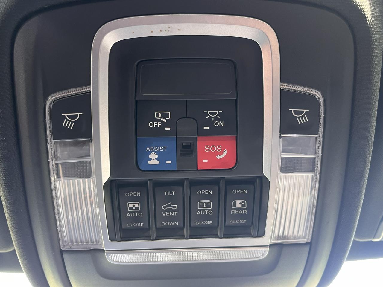 RAM 1500 Rebel 4x4 Crew Cab 5'7" Box 2019