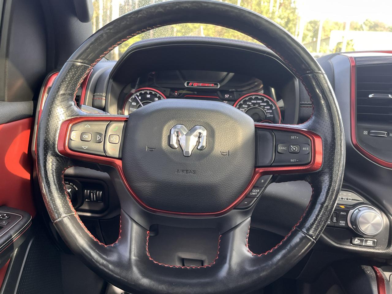 RAM 1500 Rebel 4x4 Crew Cab 5'7" Box 2019