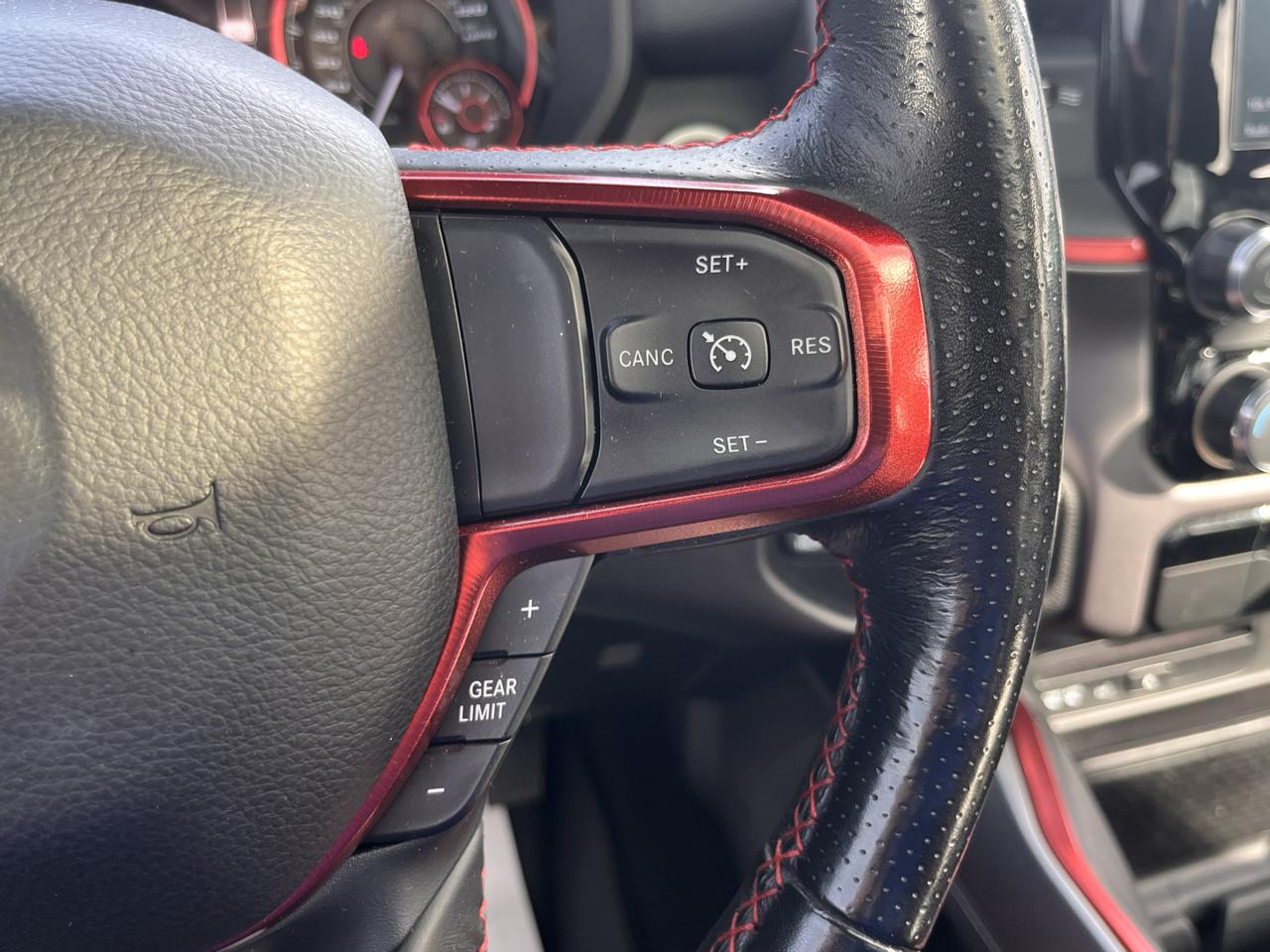 RAM 1500 Rebel 4x4 Crew Cab 5'7" Box 2019