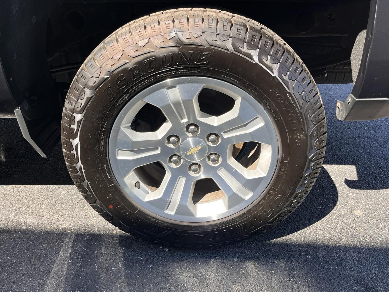 Chevrolet Silverado 1500 LD 4WD Double Cab LT w/2LT 2019