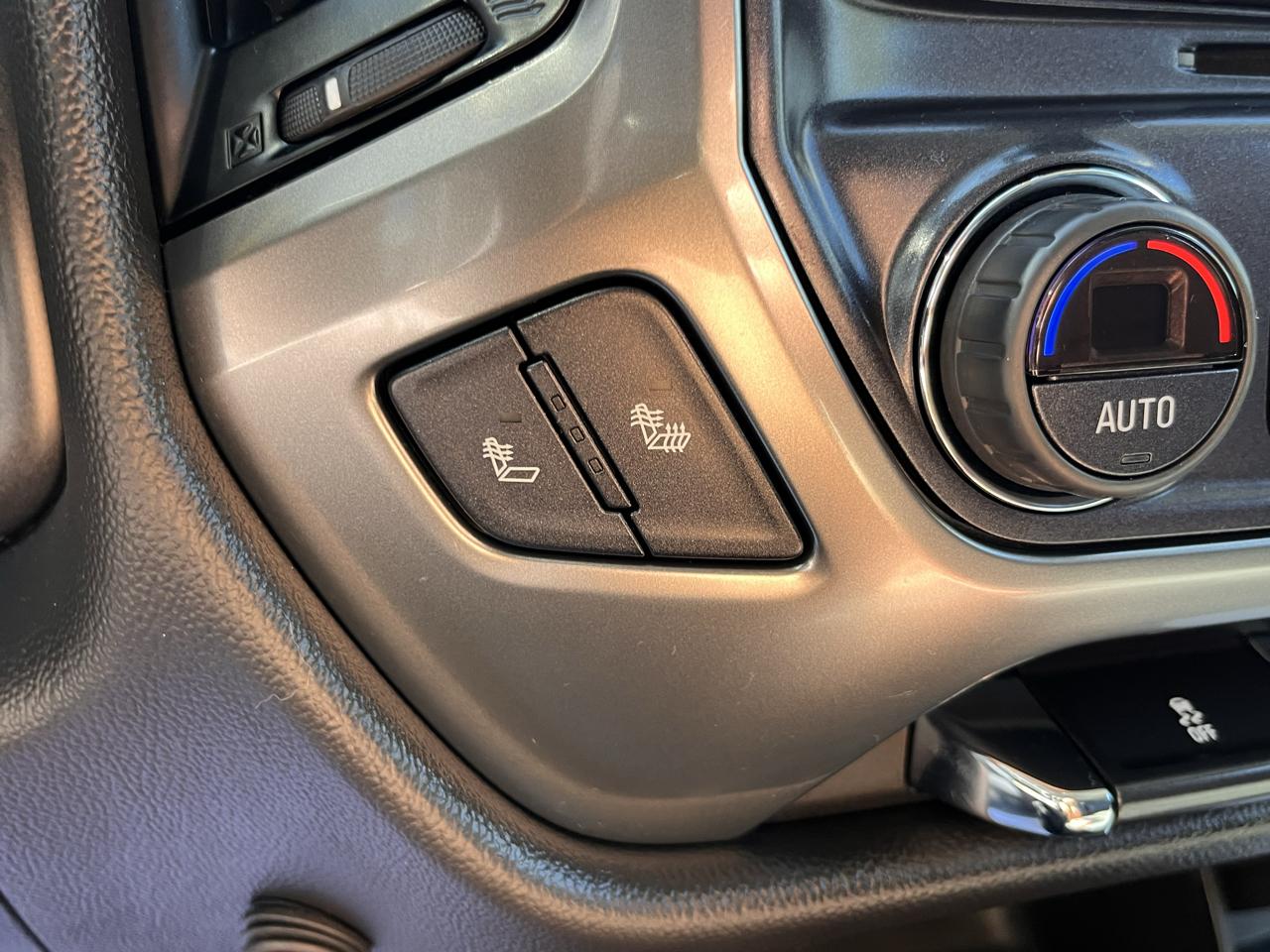 Chevrolet Silverado 1500 LD 4WD Double Cab LT w/2LT 2019