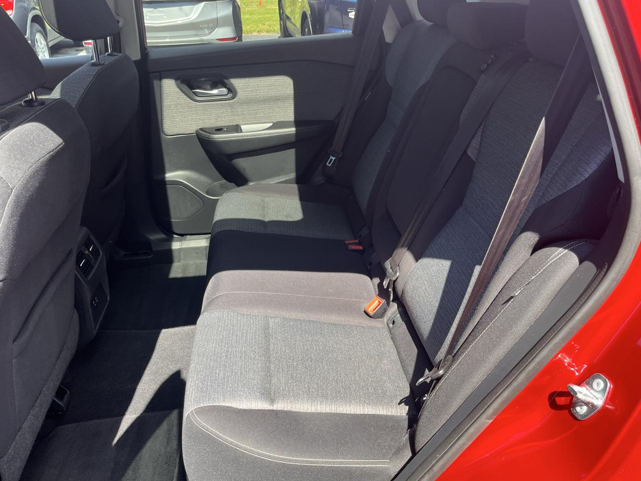 Nissan Rogue AWD SV 2021