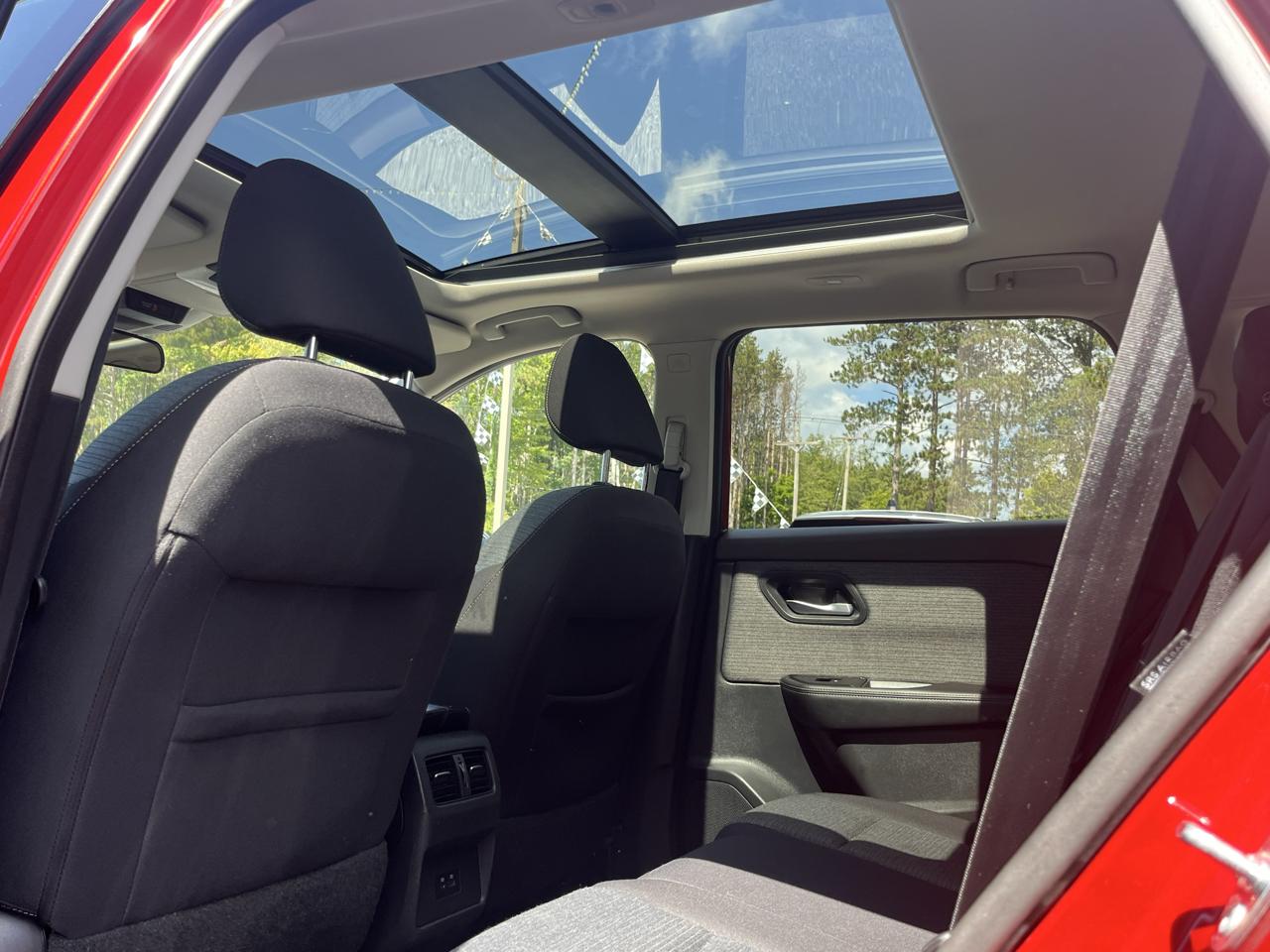 Nissan Rogue AWD SV 2021