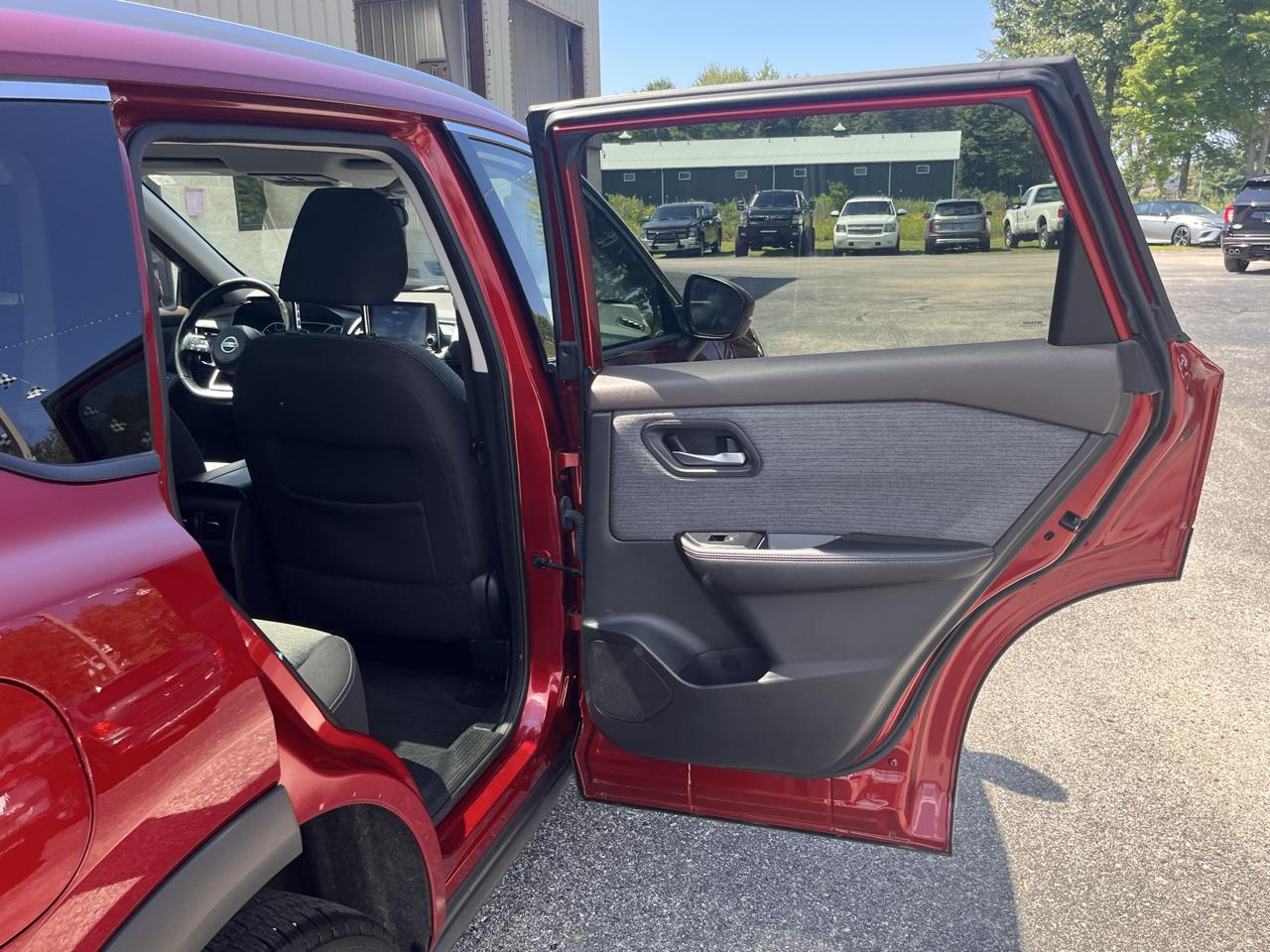 Nissan Rogue AWD SV 2021