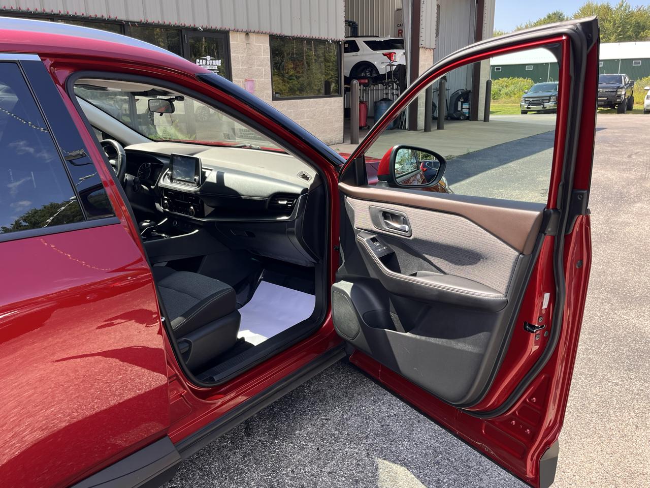 Nissan Rogue AWD SV 2021