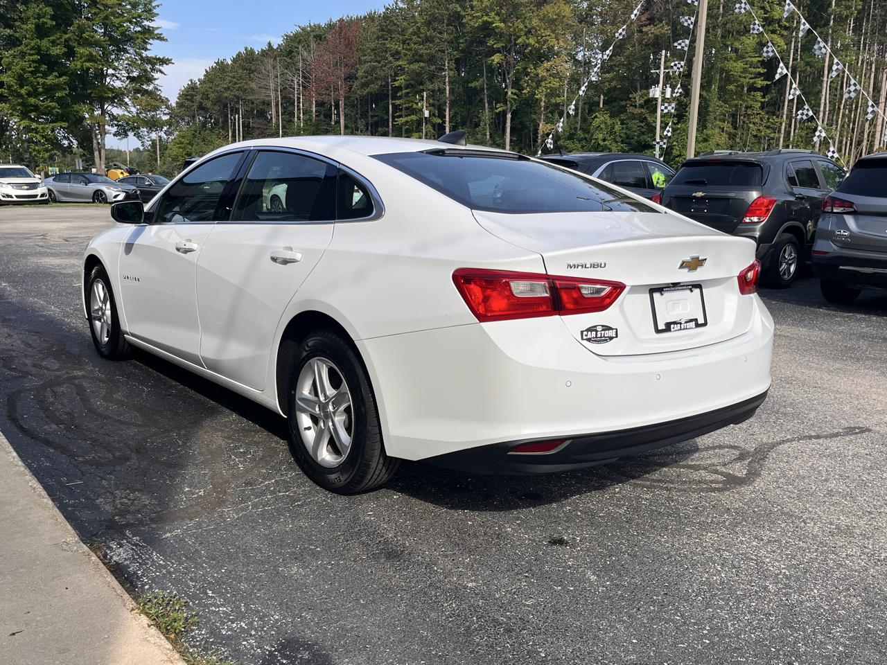 Chevrolet Malibu 4dr Sdn LS w/1FL 2020