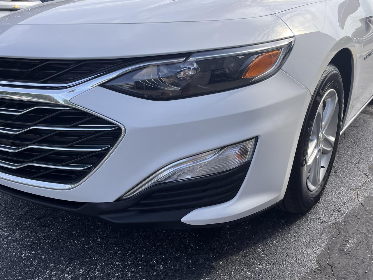 Chevrolet Malibu 4dr Sdn LS w/1FL 2020