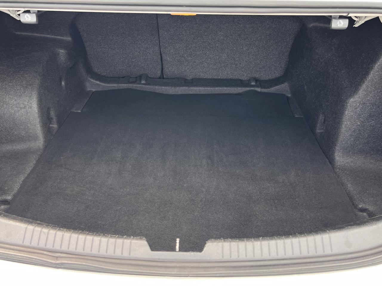 Chevrolet Malibu 4dr Sdn LS w/1FL 2020