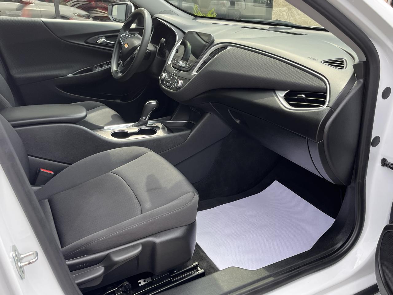 Chevrolet Malibu 4dr Sdn LS w/1FL 2020
