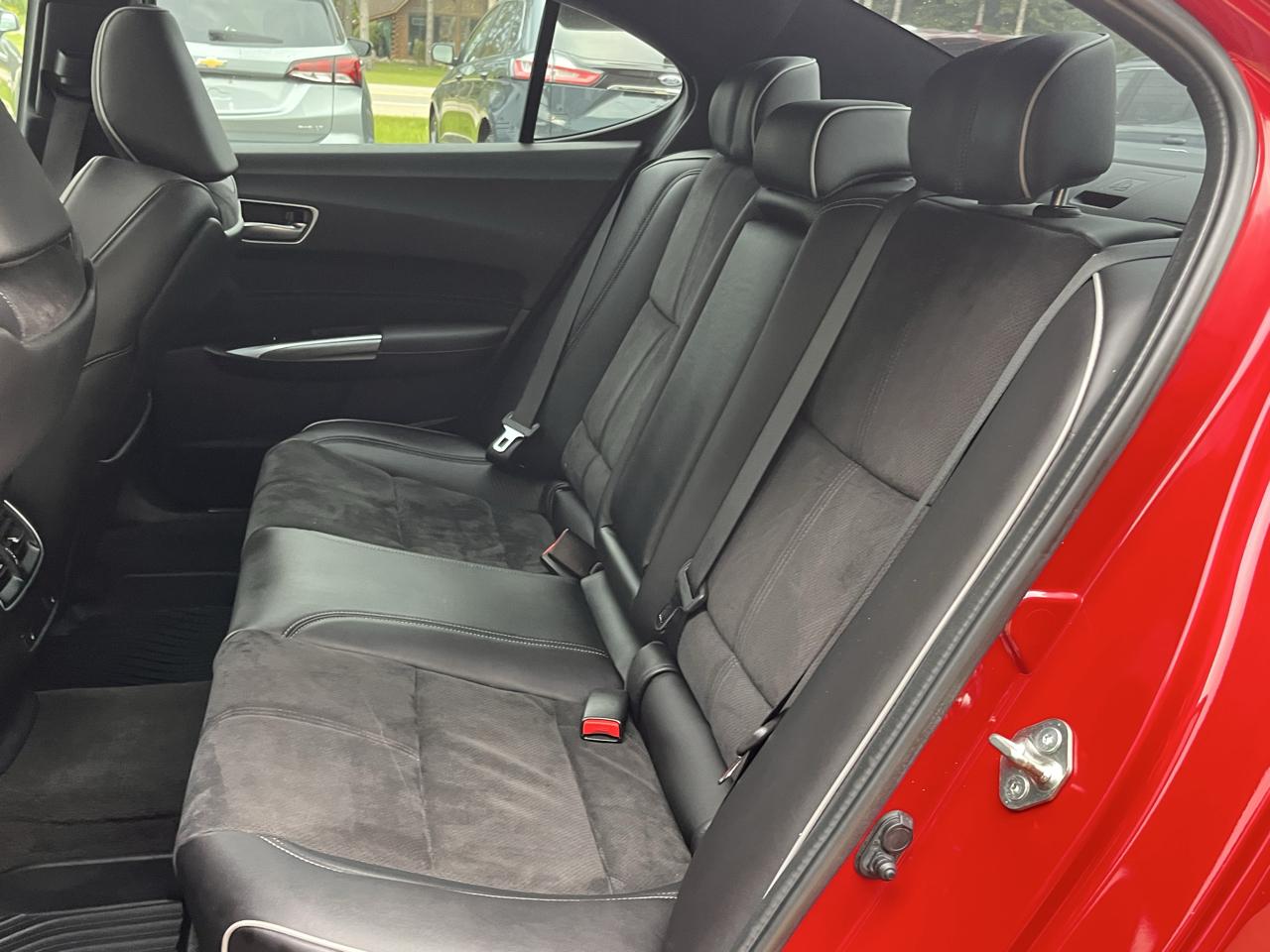 Acura TLX 2.4L FWD w/A-Spec Pkg 2019