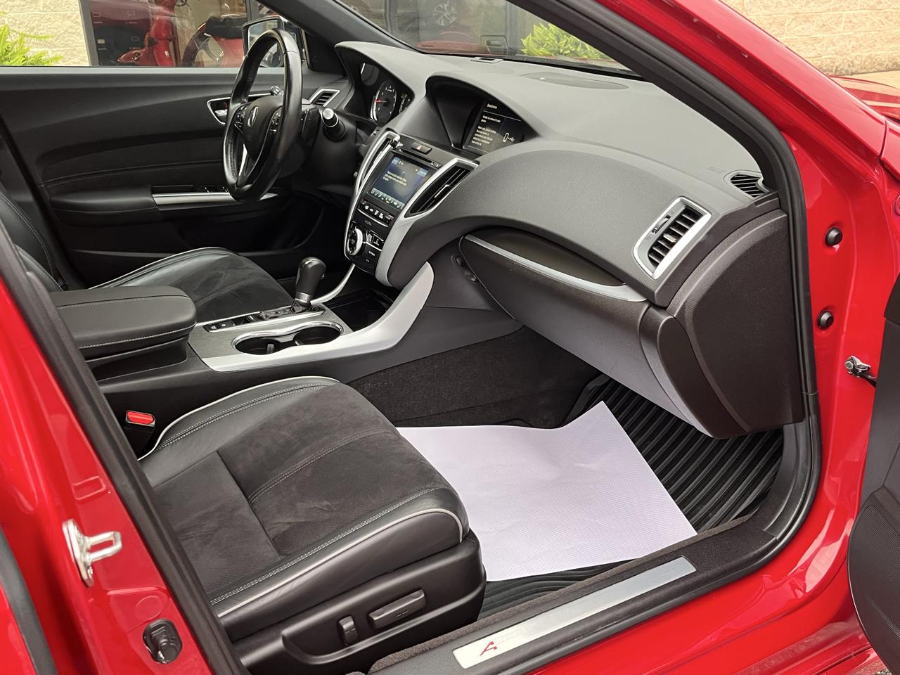 Acura TLX 2.4L FWD w/A-Spec Pkg 2019