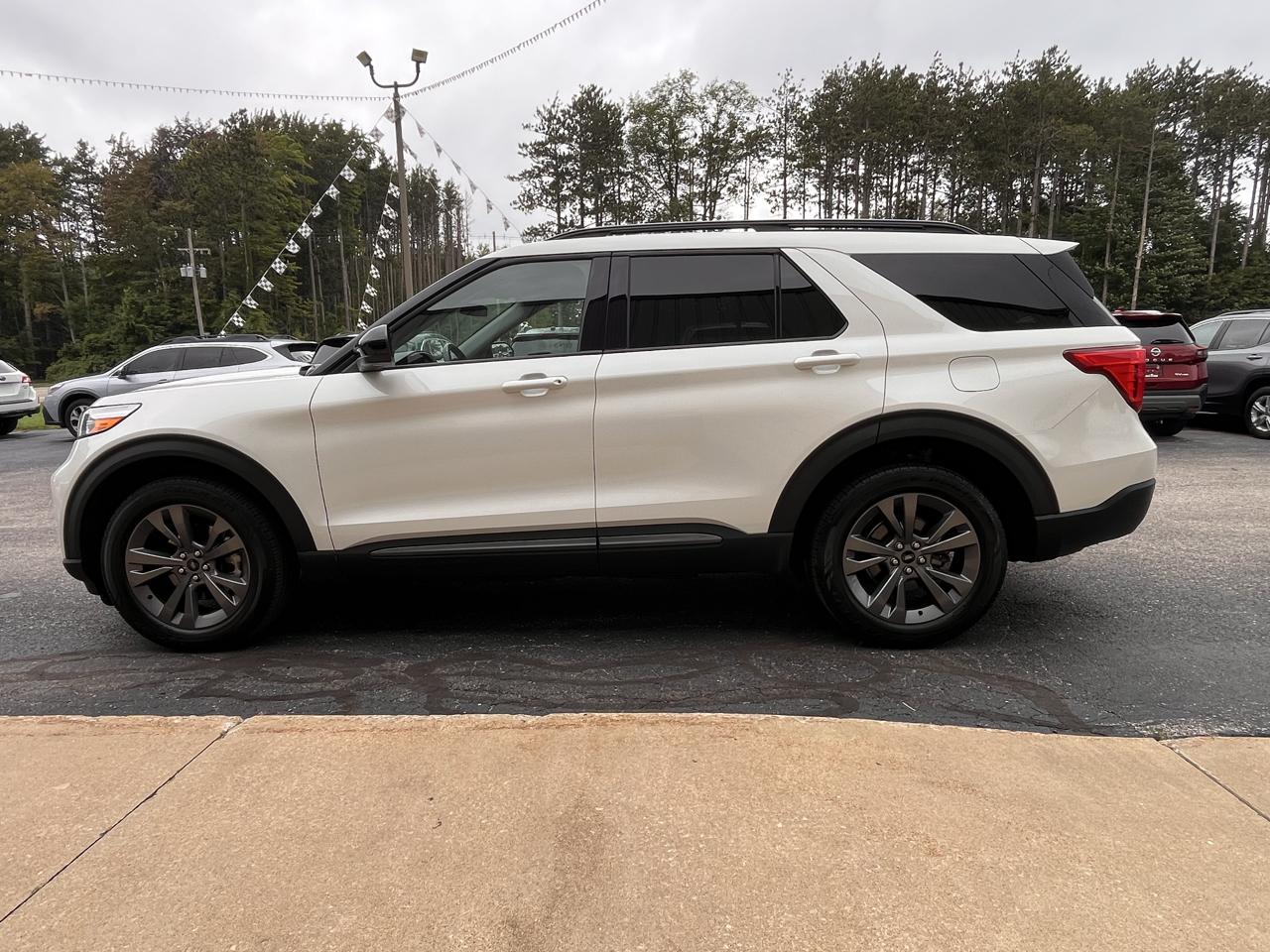 Ford Explorer XLT 4WD 2023