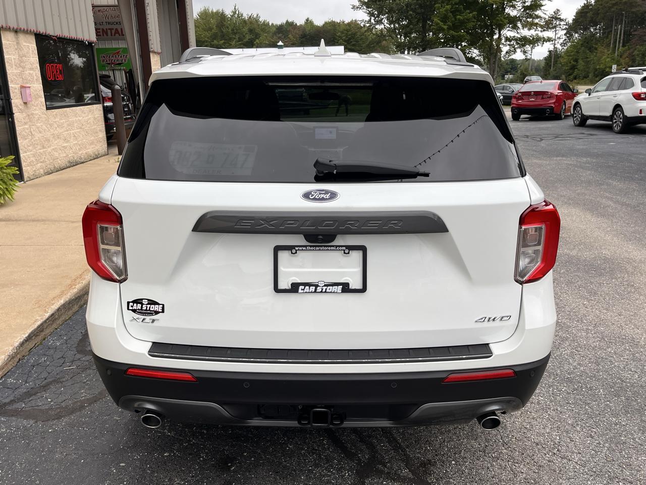 Ford Explorer XLT 4WD 2023