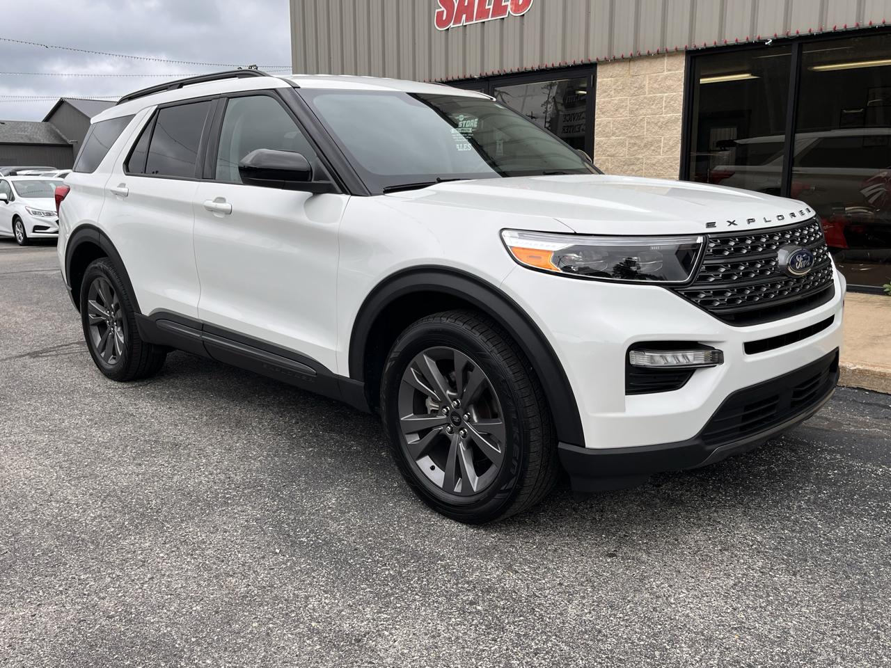 Ford Explorer XLT 4WD 2023