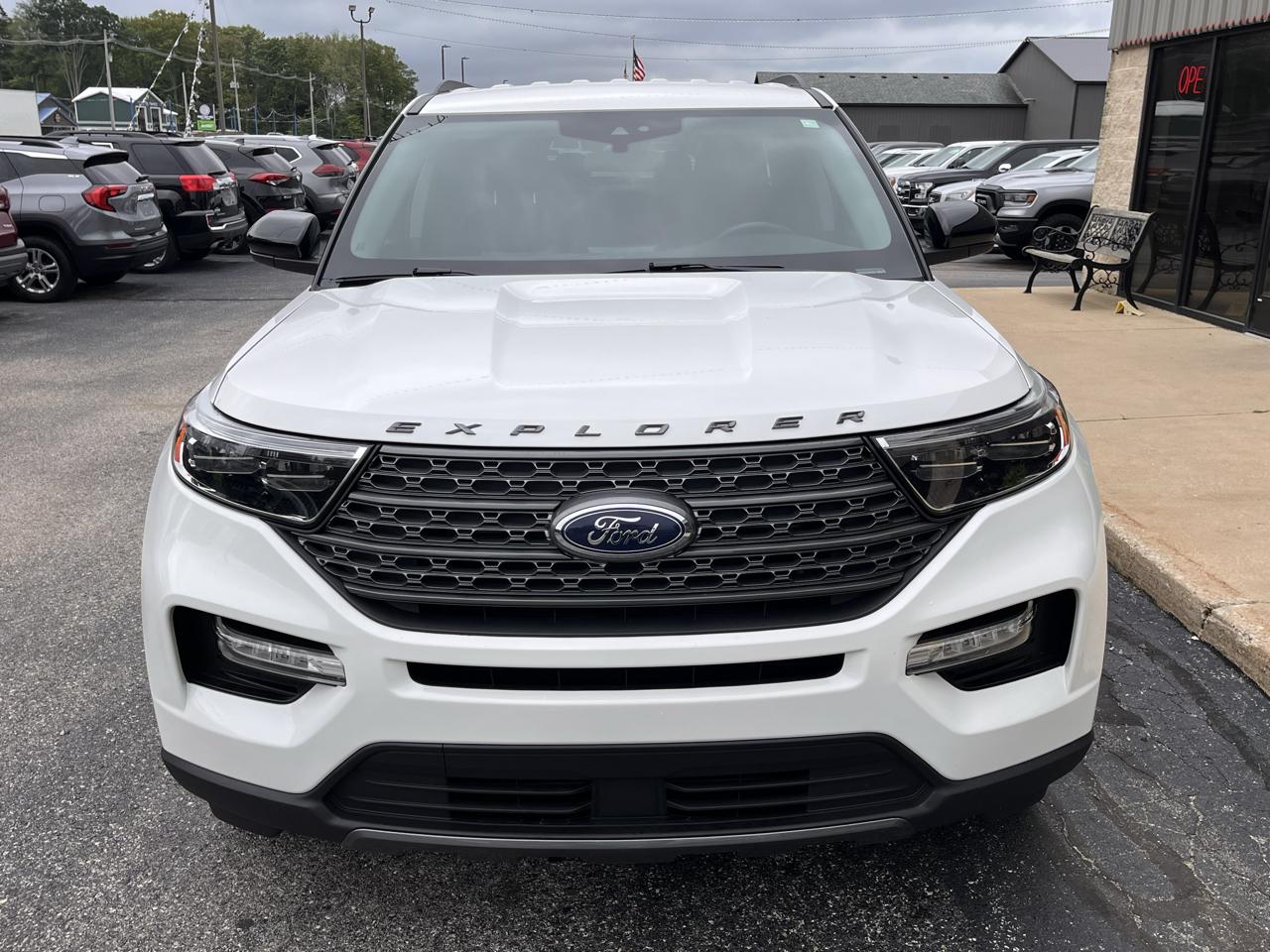 Ford Explorer XLT 4WD 2023