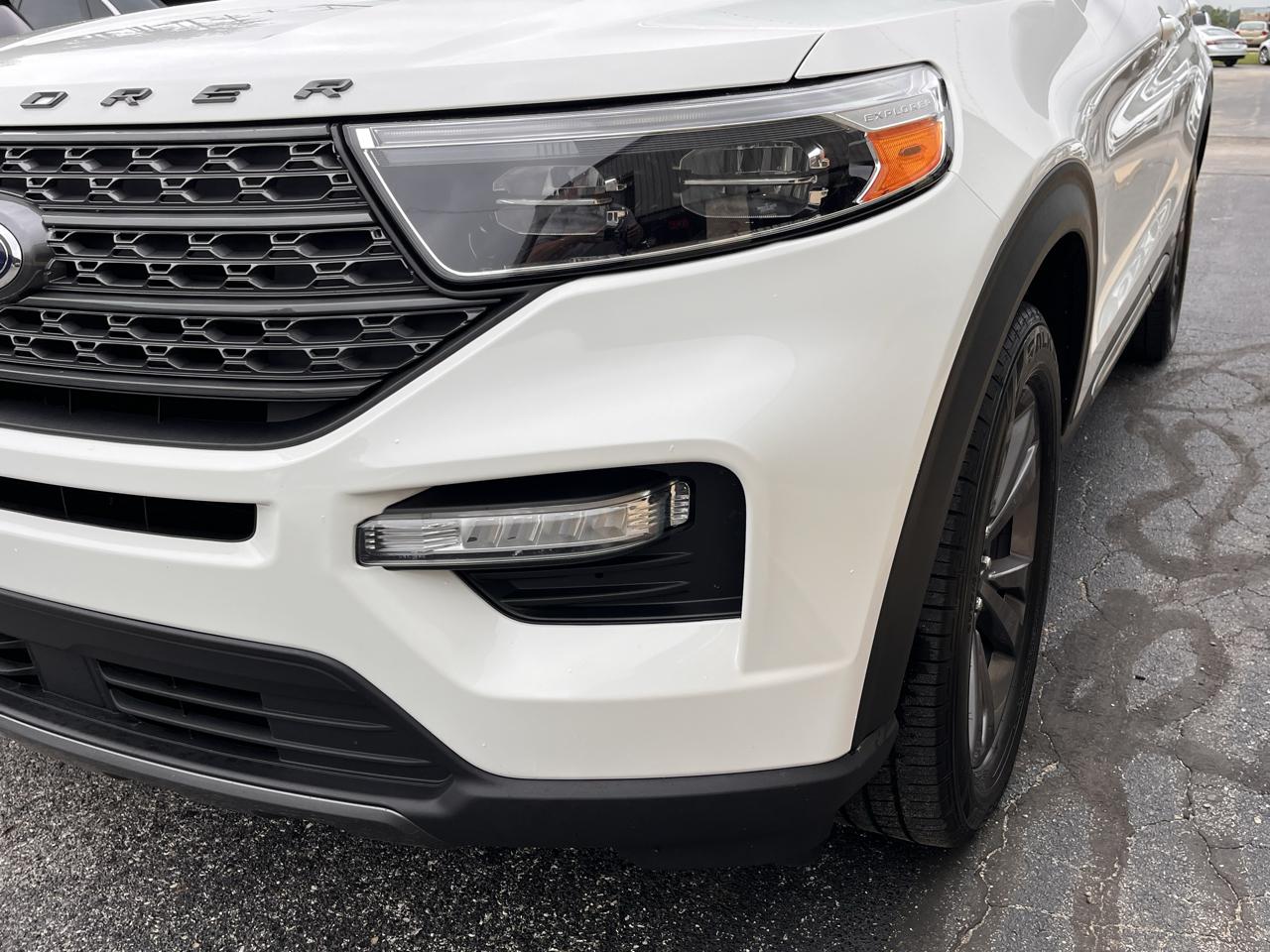Ford Explorer XLT 4WD 2023