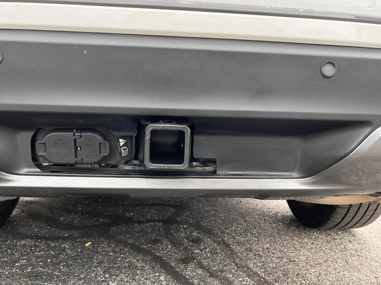 Ford Explorer XLT 4WD 2023