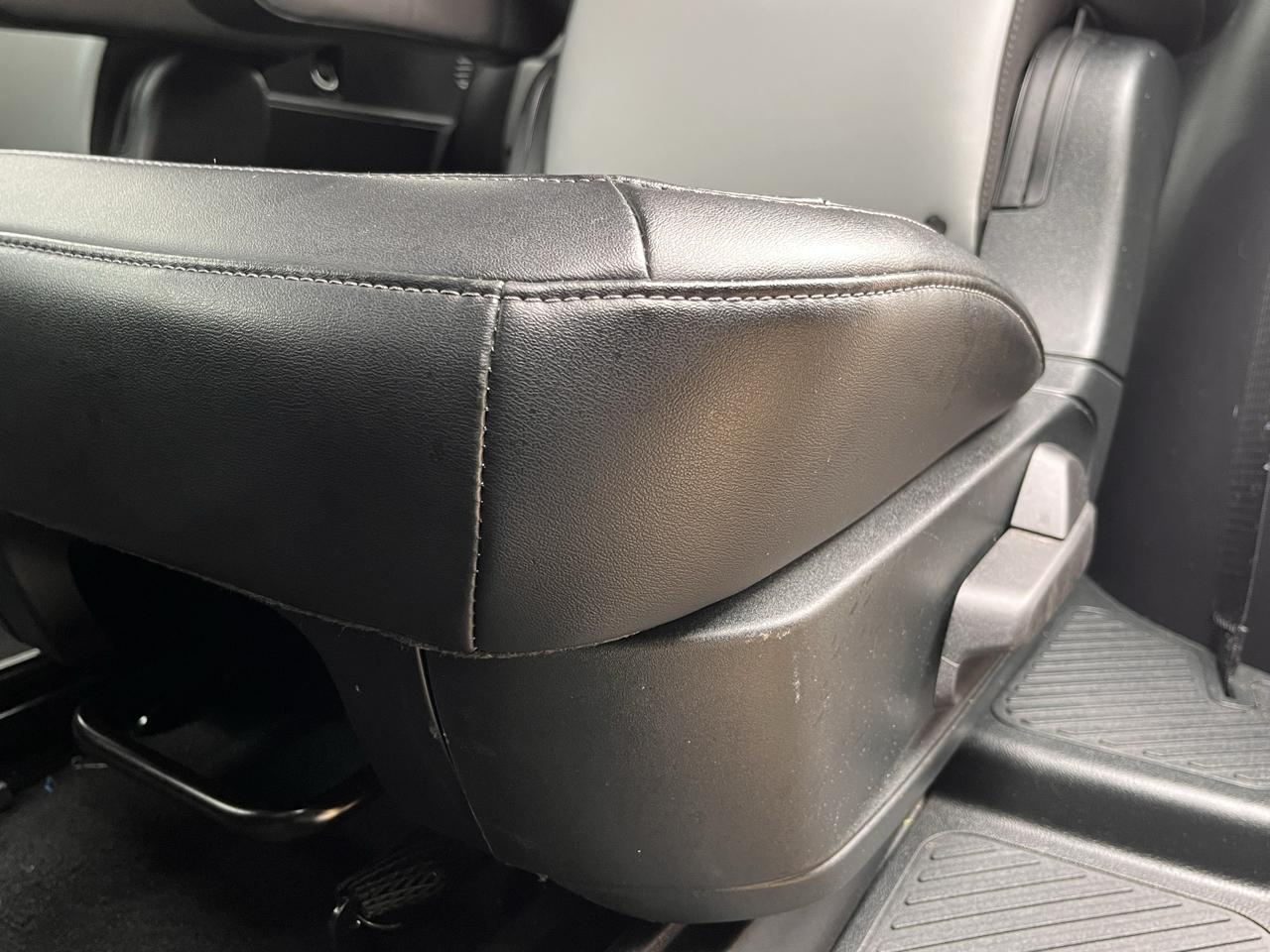 Ford Explorer XLT 4WD 2023
