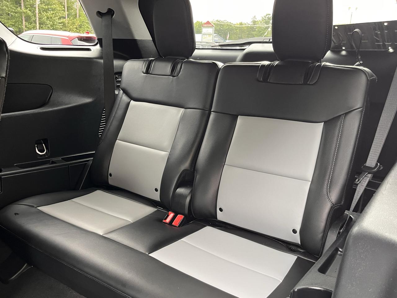 Ford Explorer XLT 4WD 2023