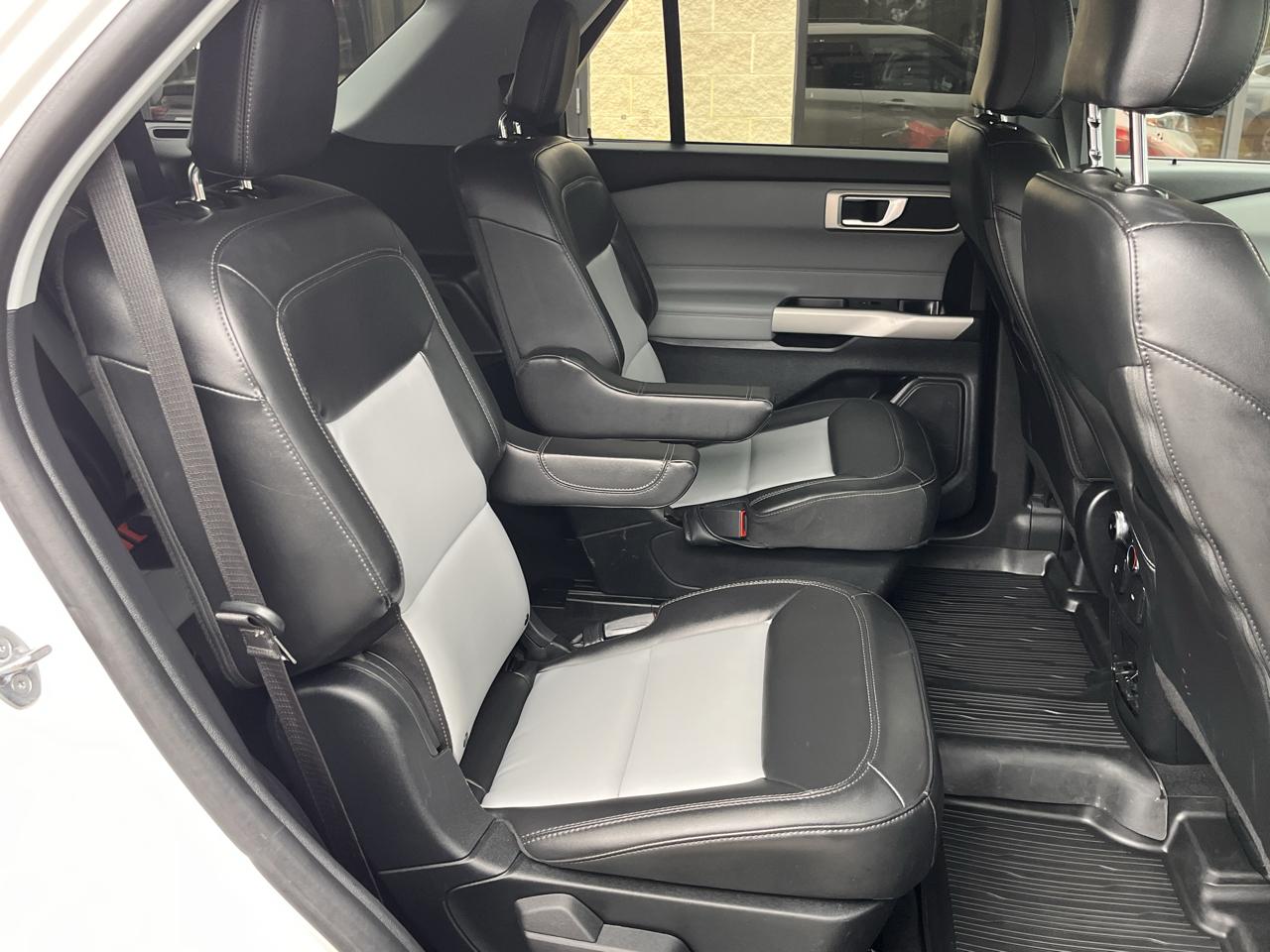 Ford Explorer XLT 4WD 2023