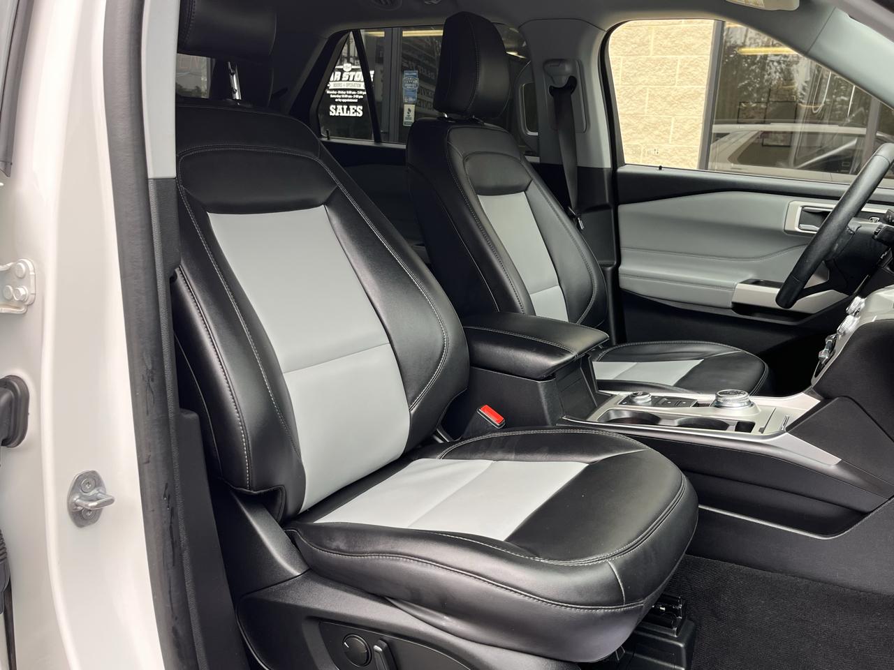 Ford Explorer XLT 4WD 2023