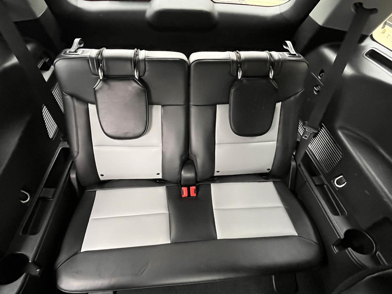 Ford Explorer XLT 4WD 2023